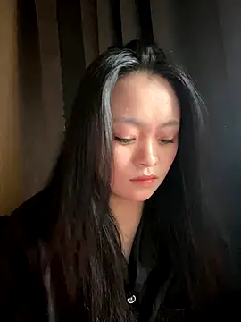 Snapshot of Julia-Elsa chatting on 26, 9, 2025 Julia-Elsa online show from 26, 9, 2025