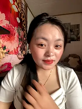 Snapshot of Julia-Elsa chatting on 3, 10, 2025 Julia-Elsa online show from 3, 10, 2025
