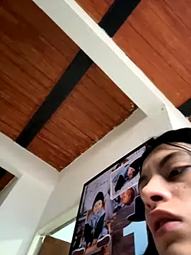 LiaCollings online show from 12, 11, 2025