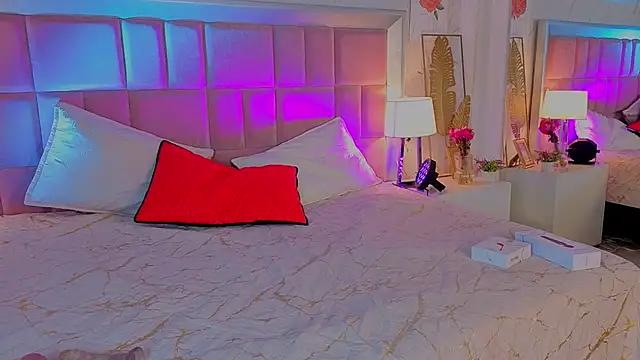 AlanaOdison online show from 9, 4, 2026