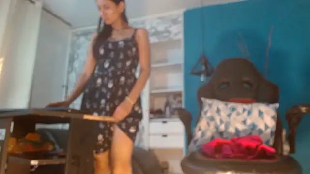 hanna mooreee online show from 26, 3, 2026