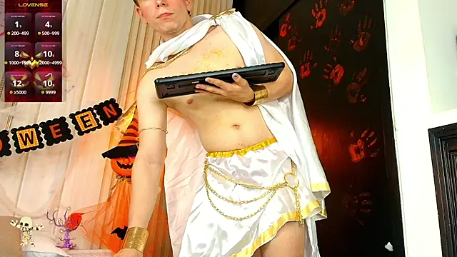 TaylerWhite online show from 1, 11, 2025