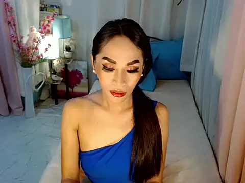Snapshot of RomanticPearlTS chatting on 10, 9, 2025 RomanticPearlTS online show from 10, 9, 2025
