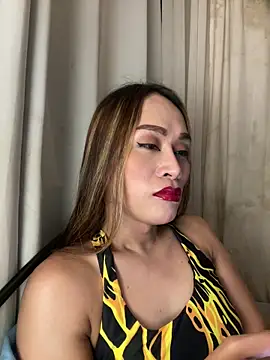 RomanticPearlTS online show from 10, 4, 2026