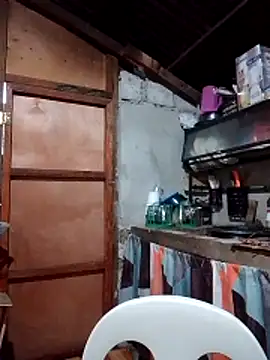 Snapshot of sun_kiss_soul chatting on 23, 10, 2025 sun kiss soul online show from 23, 10, 2025