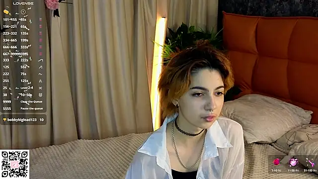 Snapshot of MorganSnus chatting on 6, 10, 2025 MorganSnus online show from 6, 10, 2025