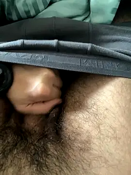 Snapshot of c2c3finm chatting on 22, 12, 2025 c2c3finm online show from 22, 12, 2025