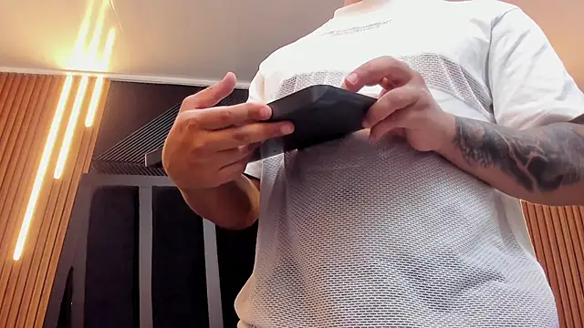 marco garciia  online show from 1, 10, 2025