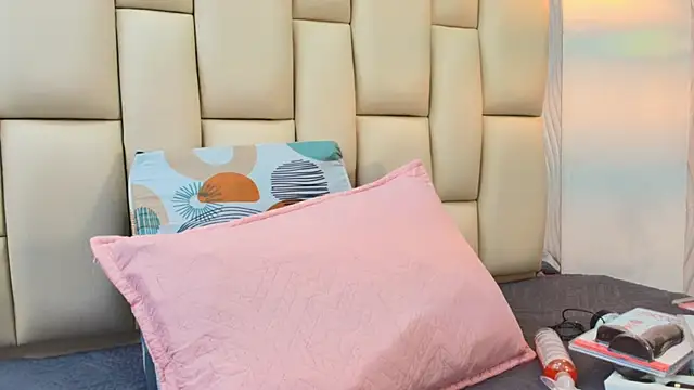 sweet amye online show from 18, 11, 2025