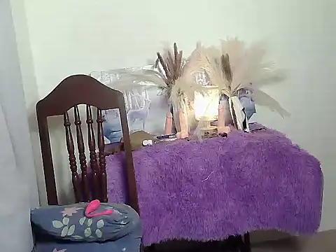 Madylinebigcock69 online show from 26, 10, 2025