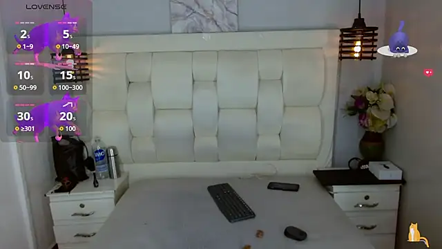 Atley Dolly online show from 10, 10, 2025