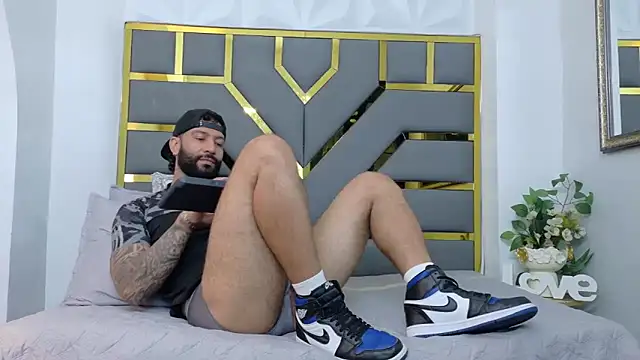 yorbymaxx online show from 22, 10, 2025