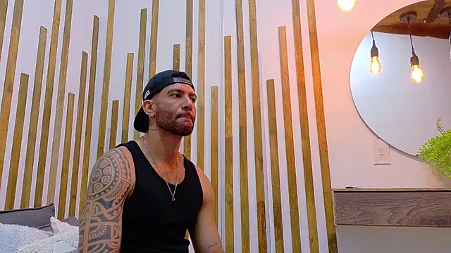 Snapshot of yorbymaxx chatting on 17, 2, 2026 yorbymaxx online show from 17, 2, 2026