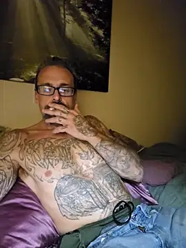 Snapshot of sethdarby chatting on 9, 9, 2025 sethdarby online show from 9, 9, 2025