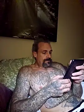 Snapshot of sethdarby chatting on 17, 9, 2025 sethdarby online show from 17, 9, 2025