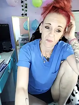 Purple2StayThnxx online show from 1, 10, 2025