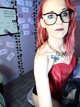 Purple2StayThnxx online show from 23, 11, 2025