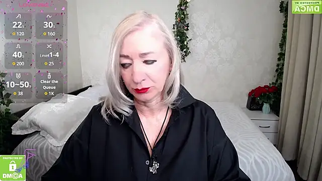 hunters woman online show from 6, 4, 2026