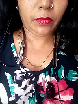 Snapshot of Rashmi-Mishra chatting on 9, 9, 2025 Rashmi-Mishra online show from 9, 9, 2025