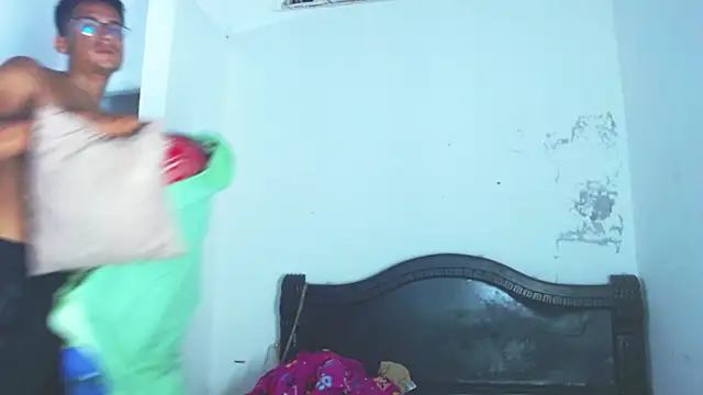 Snapshot of Jacobandluna chatting on 3, 11, 2025 Jacobandluna online show from 3, 11, 2025