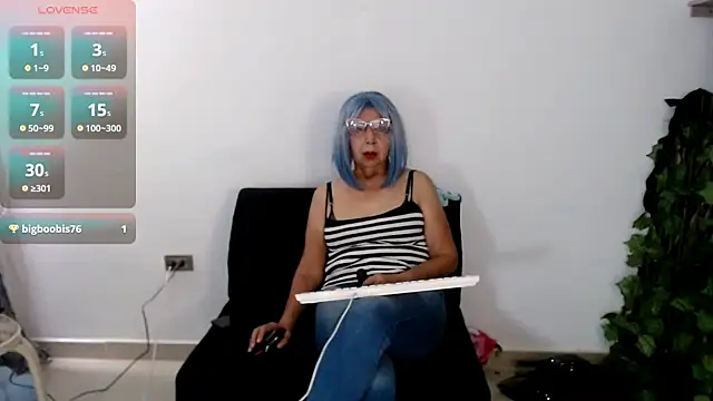 ruth blue21 online show from 26, 10, 2025