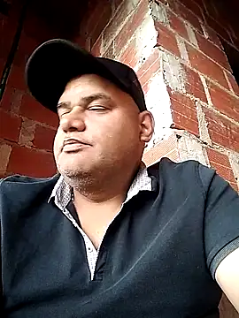 Snapshot of Cocoli43 chatting on 22, 10, 2025 Cocoli43 online show from 22, 10, 2025
