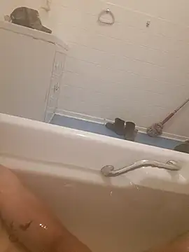 bevvvvv online show from 13, 2, 2026