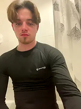 Snapshot of BWC00722 chatting on 23, 11, 2025 BWC00722 online show from 23, 11, 2025