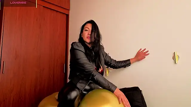 karla valk1 online show from 20, 4, 2026