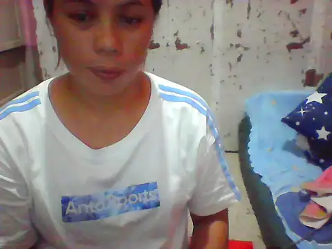 Snapshot of violen786 chatting on 21, 9, 2025 violen786 online show from 21, 9, 2025