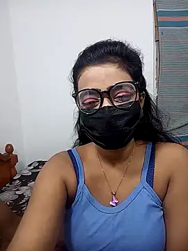 Snapshot of Darkchocosl8 chatting on 9, 3, 2026 Darkchocosl8 online show from 9, 3, 2026