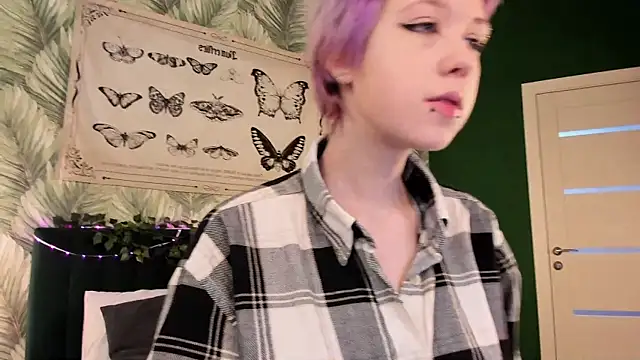 CarolineRichter online show from 12, 11, 2025