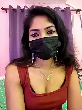 Snapshot of priya_26 chatting on 10, 9, 2025 priya 26 online show from 10, 9, 2025