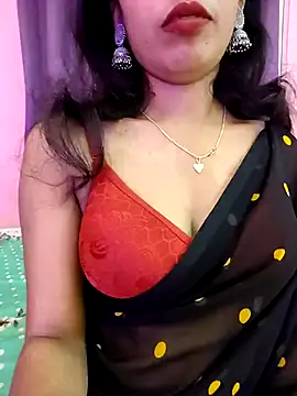 Snapshot of priya_26 chatting on 14, 9, 2025 priya 26 online show from 14, 9, 2025