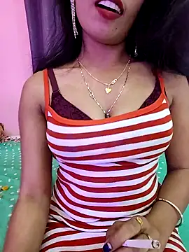 Snapshot of priya_26 chatting on 18, 9, 2025 priya 26 online show from 18, 9, 2025