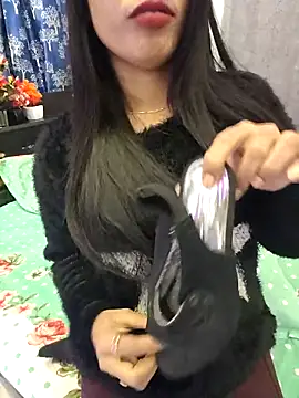 priya 26 online show from 5, 1, 2026