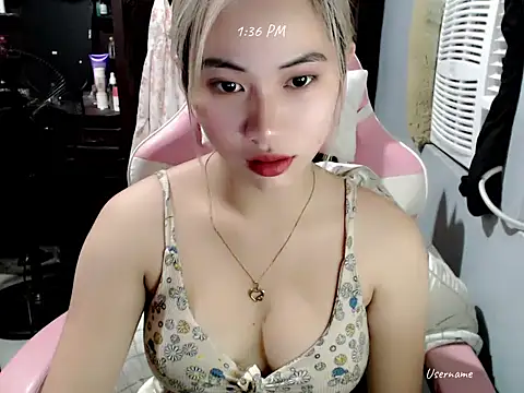 Rainea149 online show from 5, 12, 2025