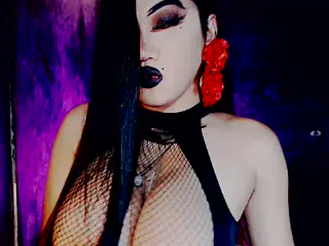 Snapshot of Mistress4fun chatting on 12, 10, 2025 Mistress4fun online show from 12, 10, 2025
