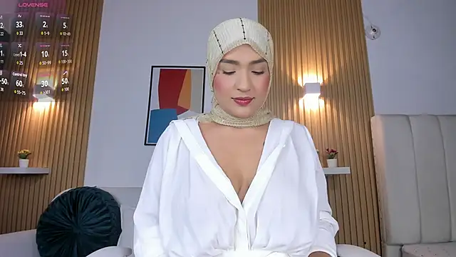 Snapshot of alma_avad chatting on 1, 10, 2025 alma avad online show from 1, 10, 2025