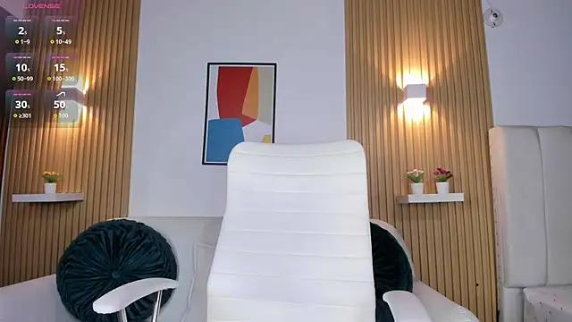 Snapshot of alma_avad chatting on 19, 10, 2025 alma avad online show from 19, 10, 2025