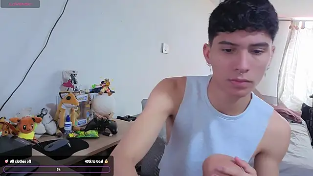 Snapshot of LuClawthorne_ chatting on 18, 3, 2026 LuClawthorne online show from 18, 3, 2026