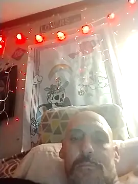 BonnienClyde5421 online show from 17, 2, 2026