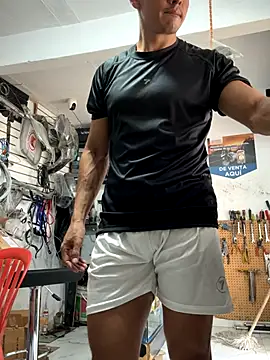 Snapshot of Terra-22cm chatting on 24, 10, 2025 Terra-22cm online show from 24, 10, 2025