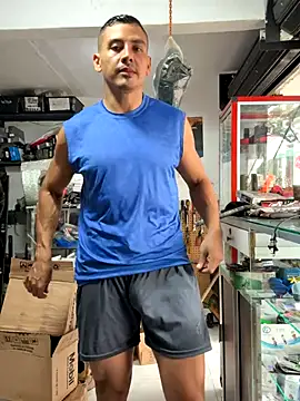 Snapshot of Terra-22cm chatting on 6, 11, 2025 Terra-22cm online show from 6, 11, 2025