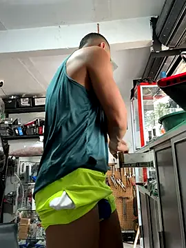 Snapshot of Terra-22cm chatting on 20, 11, 2025 Terra-22cm online show from 20, 11, 2025