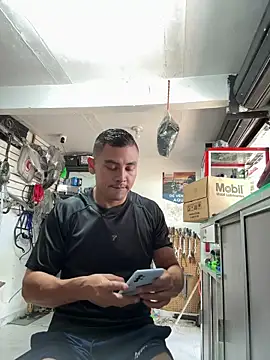 Snapshot of Terra-22cm chatting on 18, 12, 2025 Terra-22cm online show from 18, 12, 2025