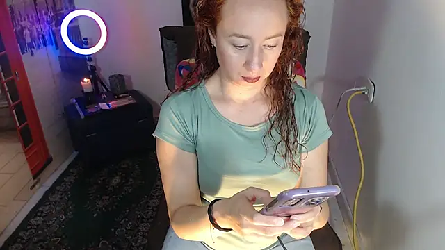 Snapshot of Milf_Valeria chatting on 1, 10, 2025 Milf Valeria online show from 1, 10, 2025