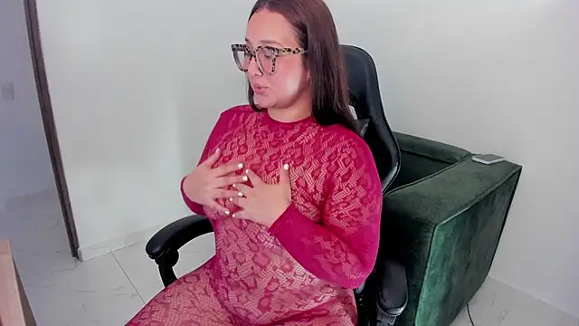 Kyleighc online show from 27, 4, 2026