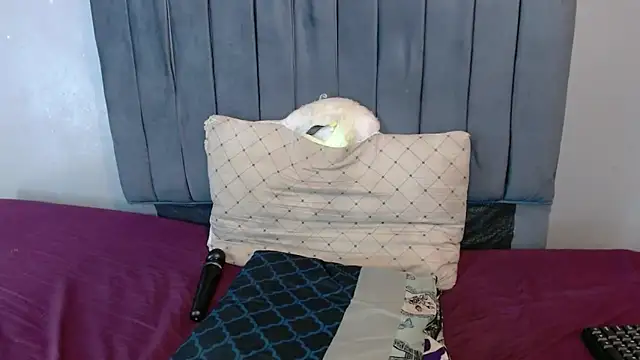 ChubbyBuddyxXx online show from 22, 11, 2025