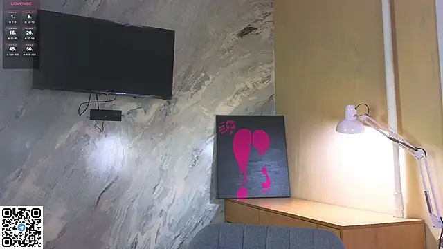 miss bubbles  online show from 11, 10, 2025